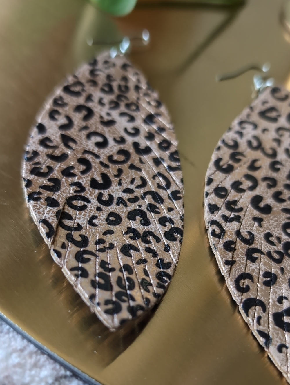 Earrings - Picture 3 of 7
